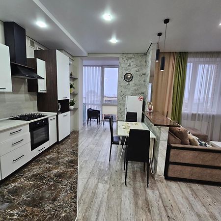 Яровиця. Центр Lutsʼk Exterior foto